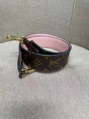 crossbody strap